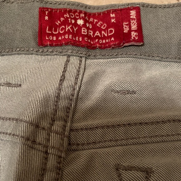 NWOT Lucky Brand Charlie Super Skinny. Size 4/27. Light gray. - Picture 5 of 12